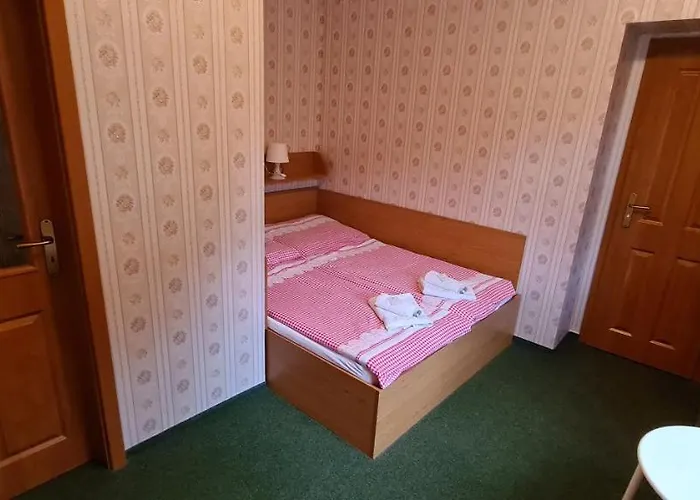 Horske Kralovsky Dvur Na Bilem Potoce 3*