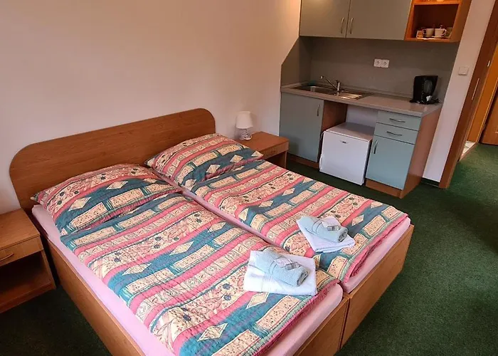Horske Kralovsky Dvur Na Bilem Potoce 3*